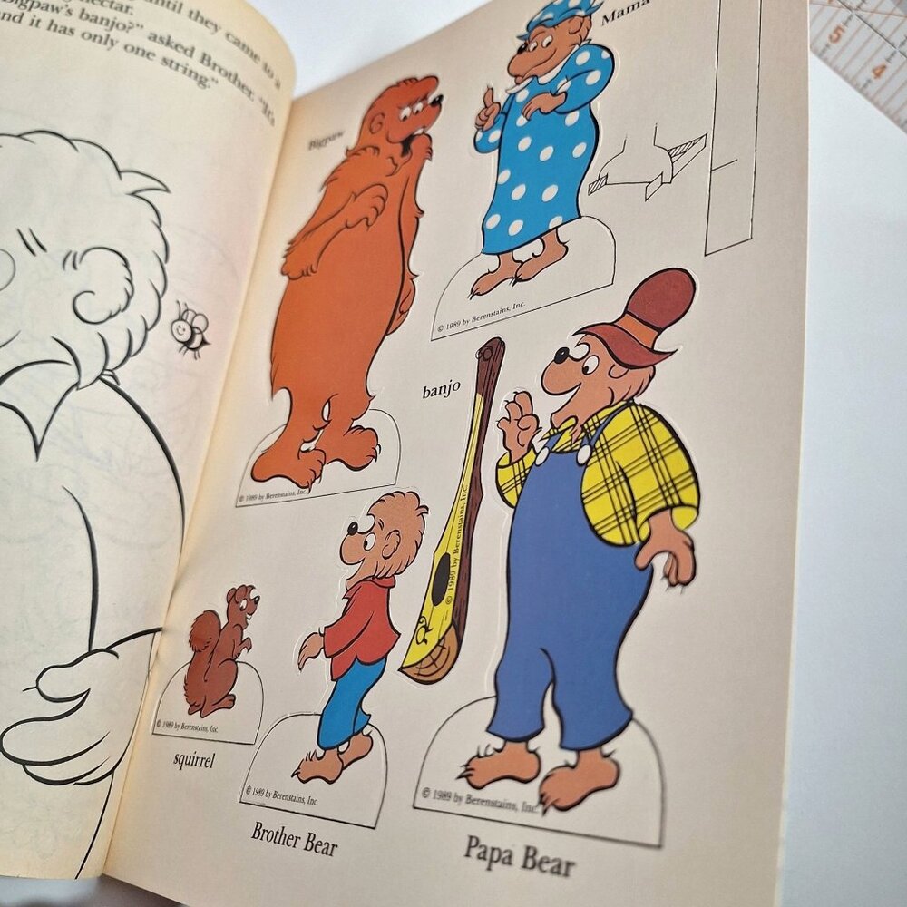Berenstain Bears Mini-Boxes To Color Bigpaw Punch-Out Finish Picture Vintage - Picture 9 of 15